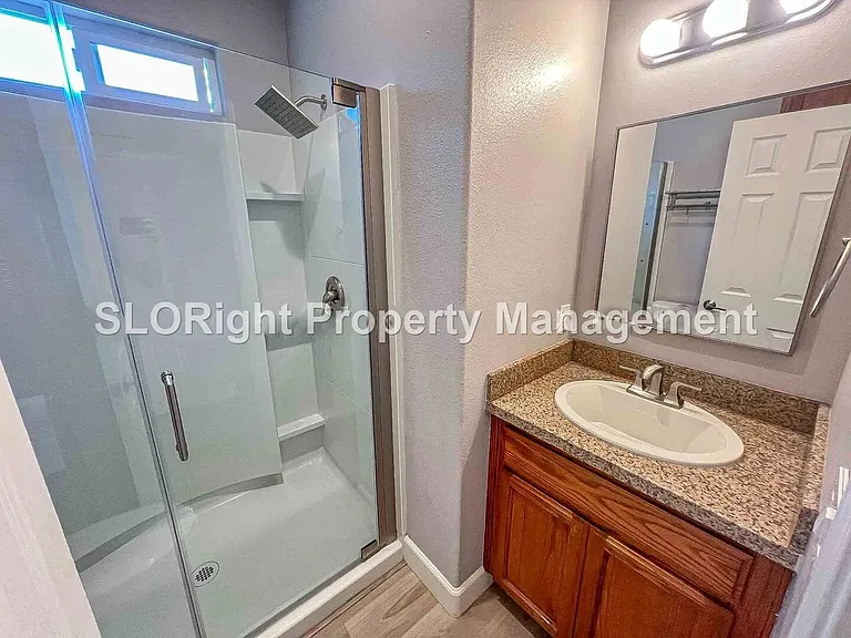 1274 El Camino Real — Photo 6