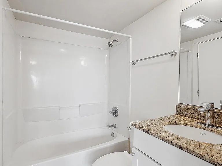 1725 Delachaise St #101 — Photo 7