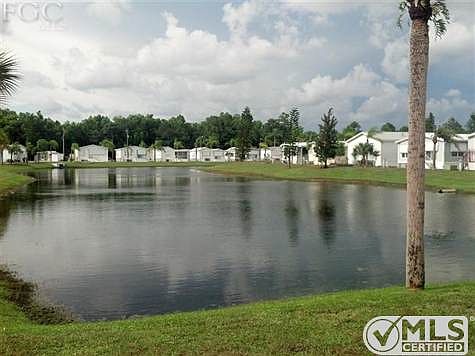 4th image of 163 Fountain View Blvd