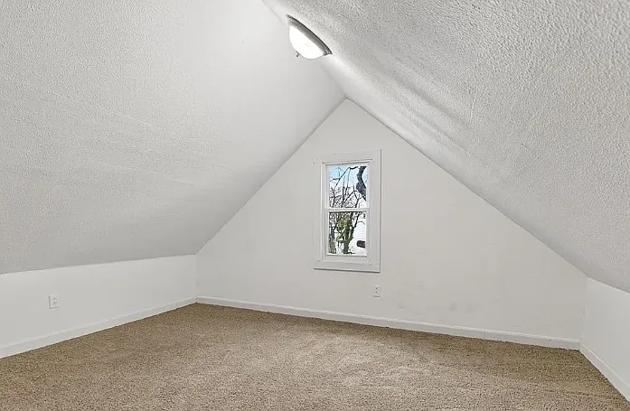 14009 Mayfair Ave #2 — Photo 7