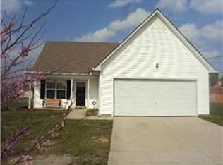 494 Grayson Ct, La Vergne, TN 37086