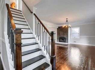 19 Patricia Ln, Washingtonville, NY 10992