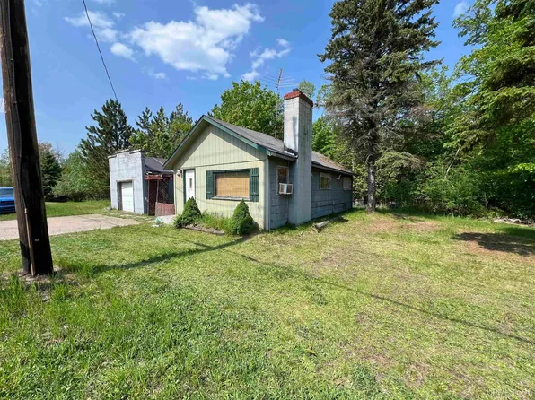 5740 County Road 550 Rd, Marquette, MI 49855