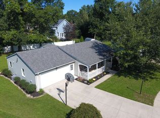 455 Greenwood Ct, Elyria, OH