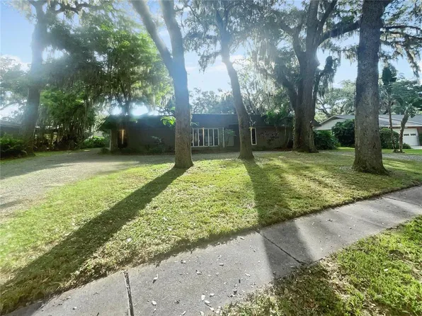 239 Birch Ln, Lakeland, FL 33813