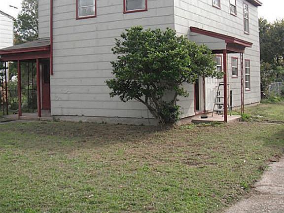 4th image of 1211 4th Ave N