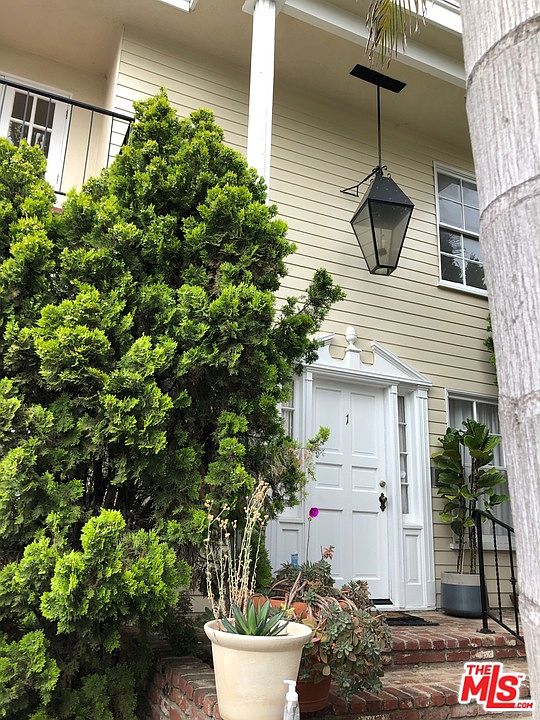 1st image of 1119 22nd St #1