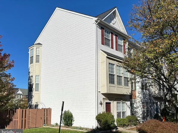 2444 Corn Crib Ct, Herndon, VA 20171