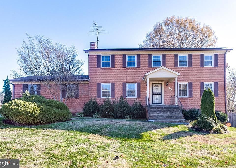 1st image of 5707 Mansfield Dr