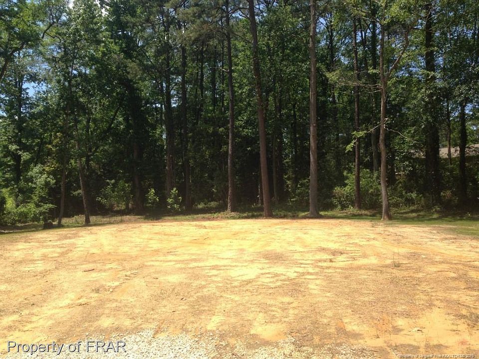 1st image of 106 Lockwood Ct