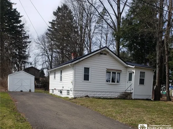 212 Elmcrest Ave, Lakewood, NY 14750