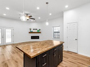 902 Audubon Place Ave, Gonzales, LA 70737