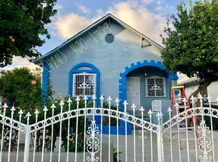 935 E 4th St, Pomona, CA 91766