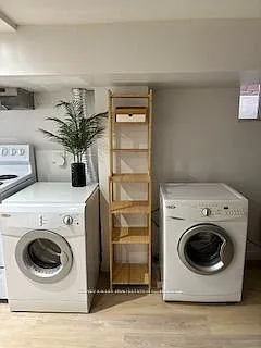 115 Northcliffe Blvd #LOWER — Photo 11