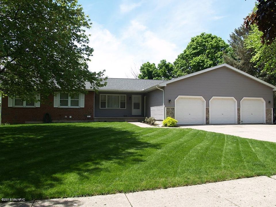 1st image of 4793 Stauffer Ave SE