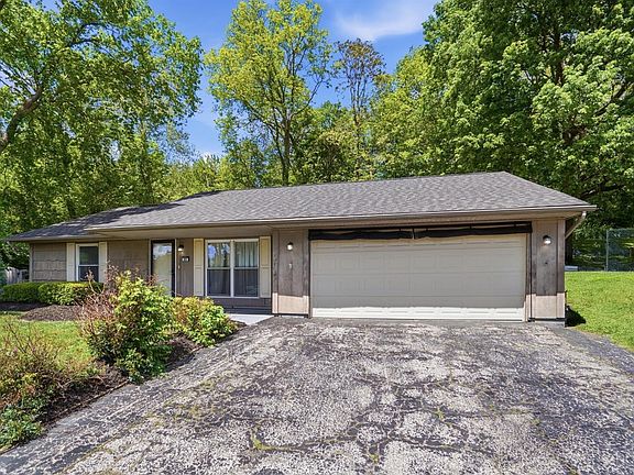 2nd image of 89 Fitzgerald Way