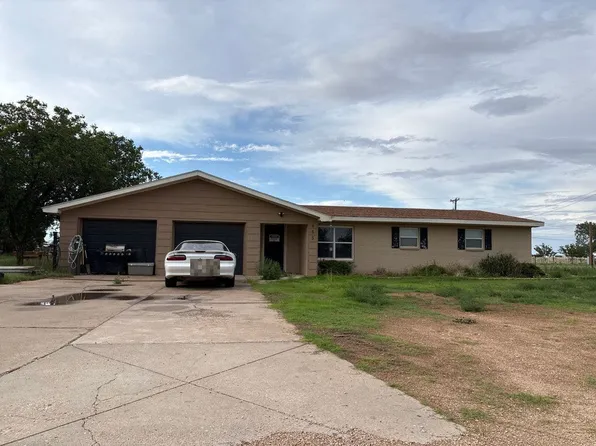 115 County Road 402m, Seminole, TX 79360