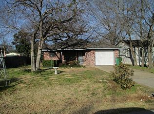 1804 S Jefferson St, Kaufman, TX