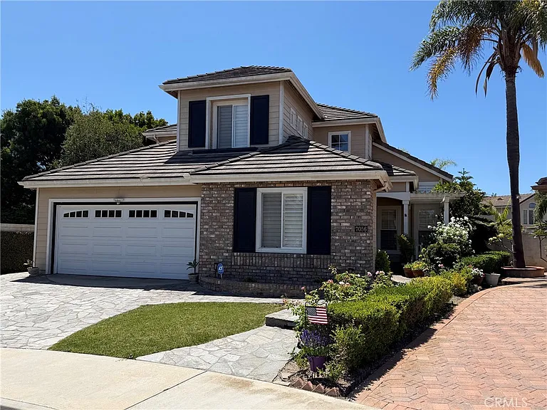 7056 Ashley Dr — Photo 1