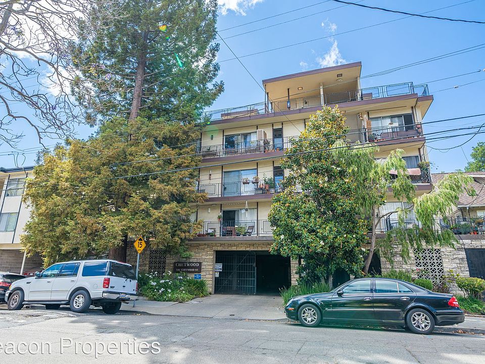 1st image of 541 Chetwood St #207