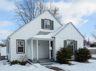 1474 Hazel St N, Saint Paul, MN 55119