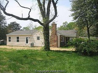 2nd image of 1041 Saint Margarets Dr