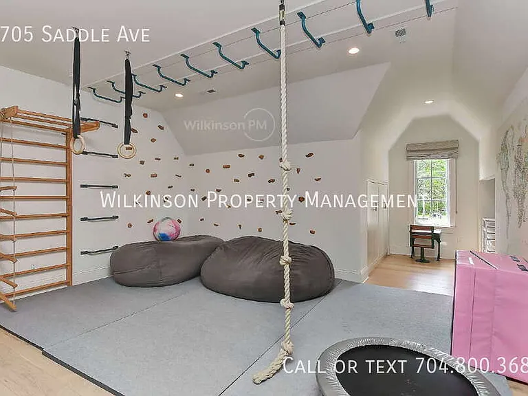9705 Saddle Ave — Photo 66