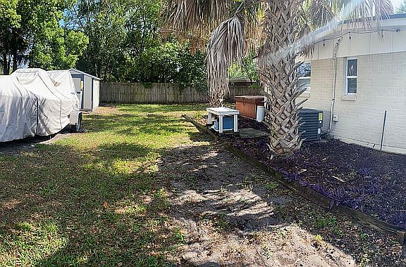 4th image of 1125 N Oceanwood Dr