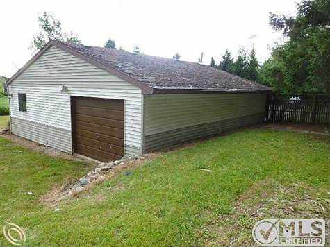 GARAGE BACK SIDE VIEW