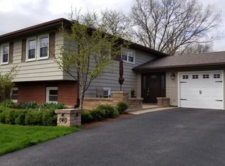 21W040 Kensington Rd, Lombard, IL 60148