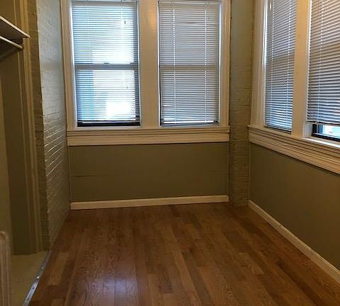5th image of 21 Park Vale Ave APT 3