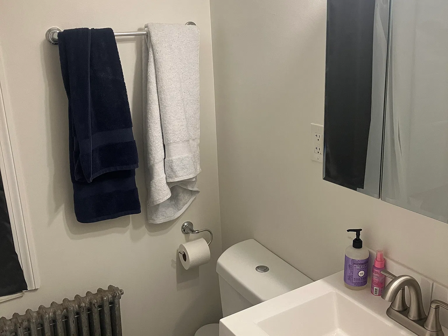 1 bed, $2,430 — Photo 4