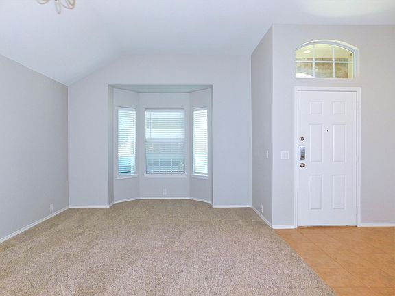 3rd image of 8636 Chisholm Trl