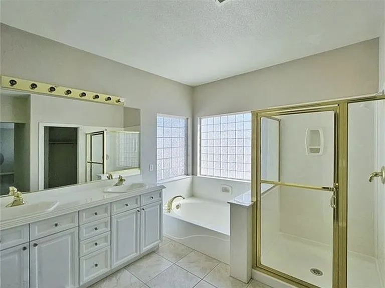 8917 Waltzing Waters Ct — Photo 73