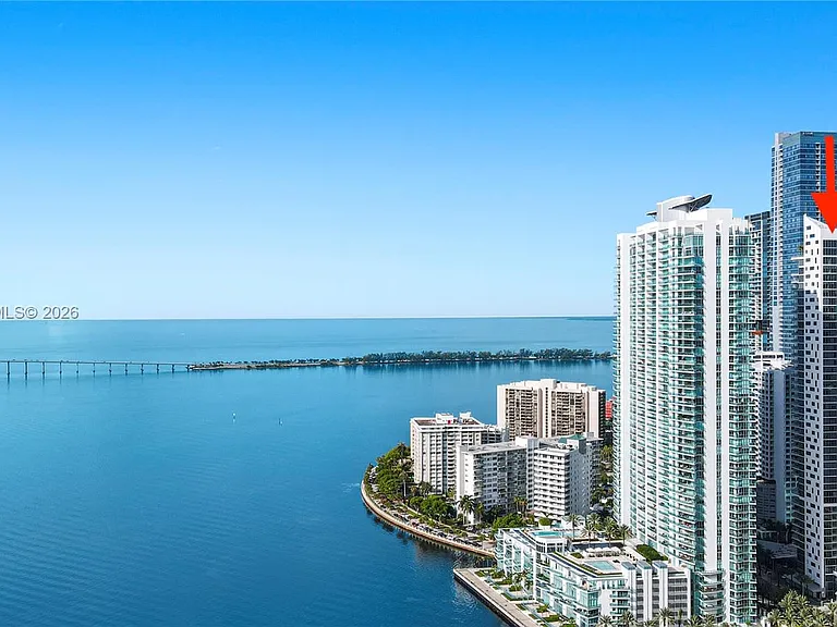 1300 Brickell Bay Dr #10 — Photo 2
