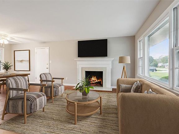 4th image of 132 Eastwood Drive