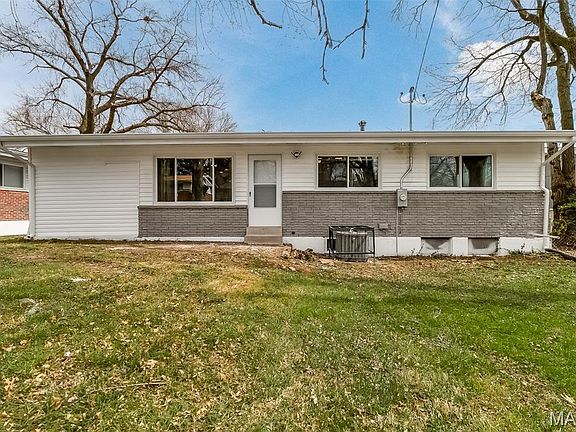 2nd image of 10231 Monarch Dr