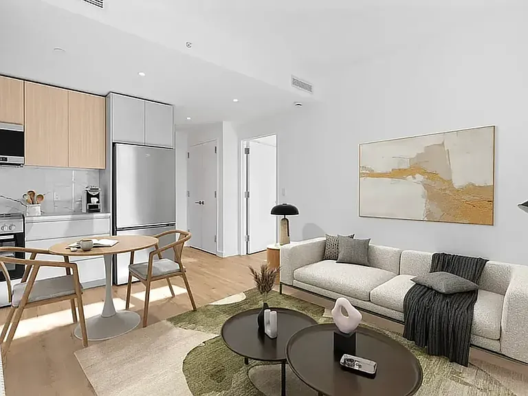 280 W 132nd St #Penthouse 4 — Photo 4