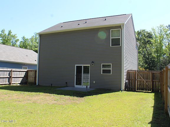 2nd image of 1300 Hidden Creek Dr NE
