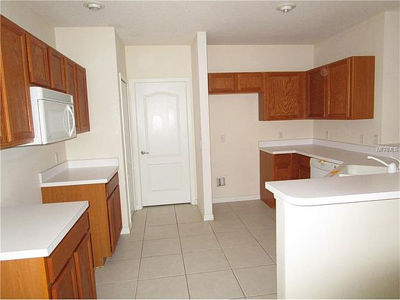4th image of 3406 Berry Blossom Ln