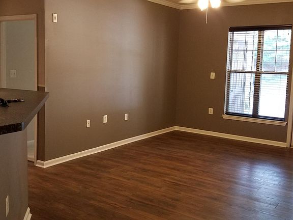 3rd image of 13347 Connor Dr APT B