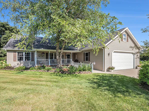8971 Ruggles Rd, Baroda, MI 49101