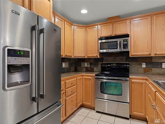 4th image of 7220 Rainier Dr Unit 107