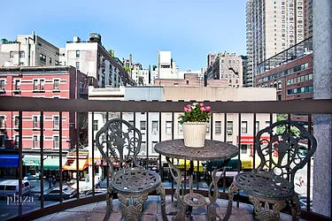 Rented by Plaza Real Estate Group