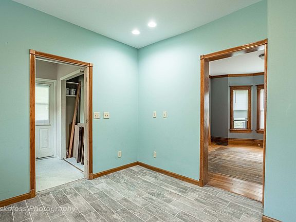 4th image of 138 Park Ave