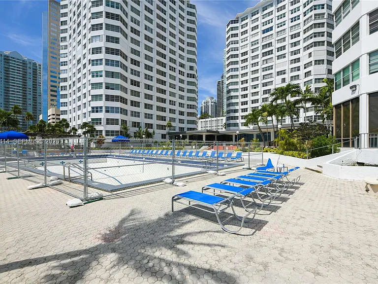 801 Brickell Bay Dr #1462 — Photo 22