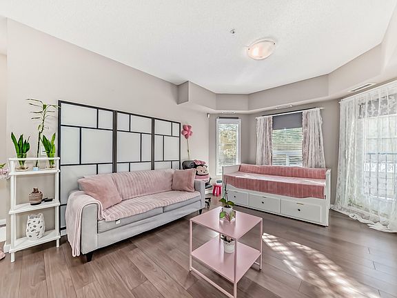 4th image of 13835 155th Ave NW #110