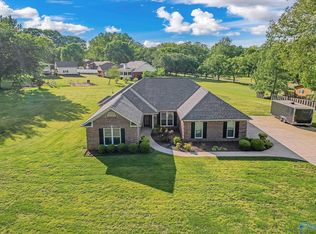 221 Powell St, Gurley, AL 35748