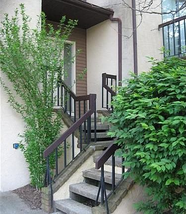 2nd image of 170 Lake Terrace Dr