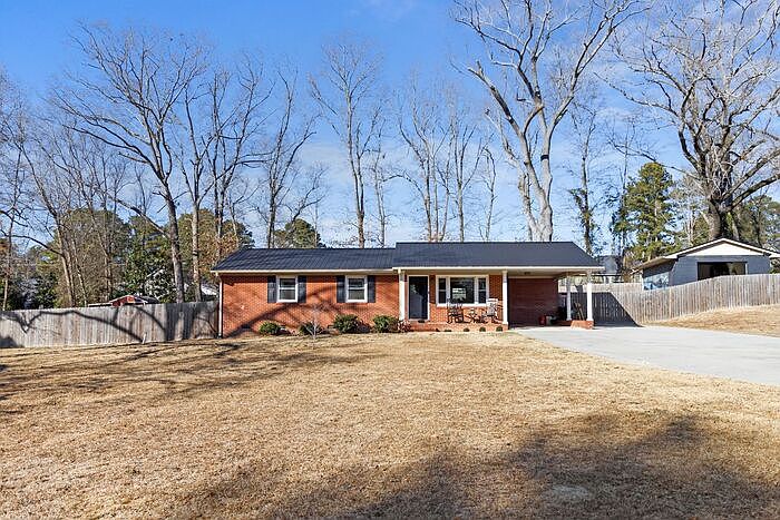 1st image of 417 E Donaldson Ave